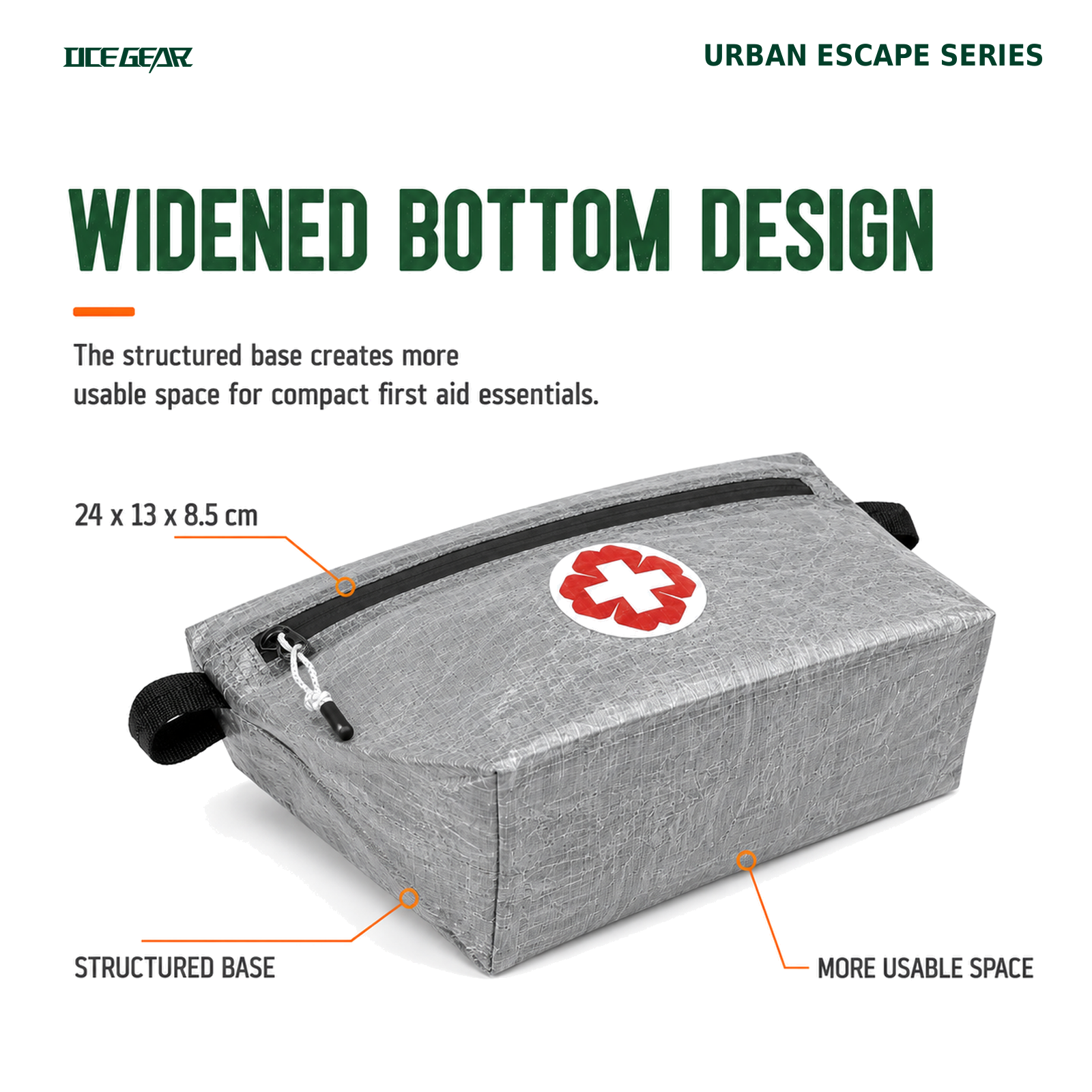 Widened bottom and 24 x 13 x 8.5 cm dimensions of OCE GEAR first aid pouch