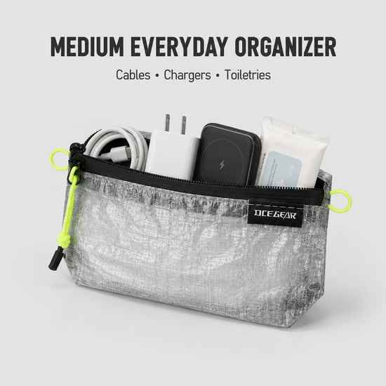 OCE GEAR OG-2512 Medium flat pouch organizing cables chargers and toiletries