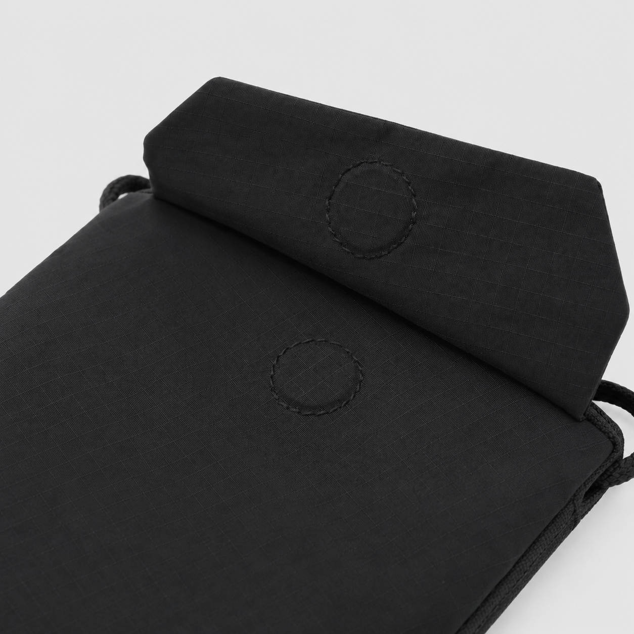Protective flap detail on RFID travel phone sacoche pouch